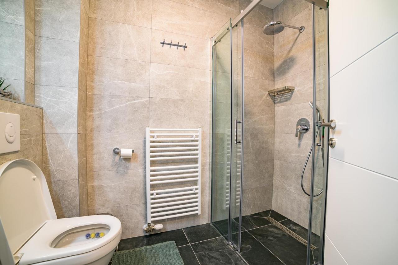 טוזלה Apartman Epilux מראה חיצוני תמונה